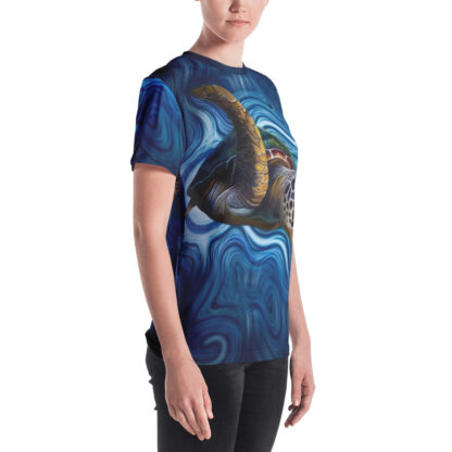 CAVIS Sea Turtle Women's T-Shirt - Right